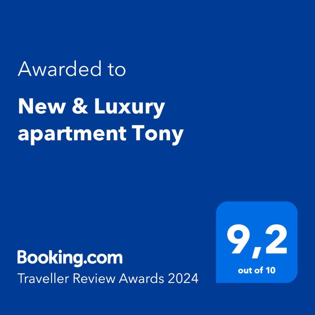 New & Luxury Apartment Tony Split Exteriör bild